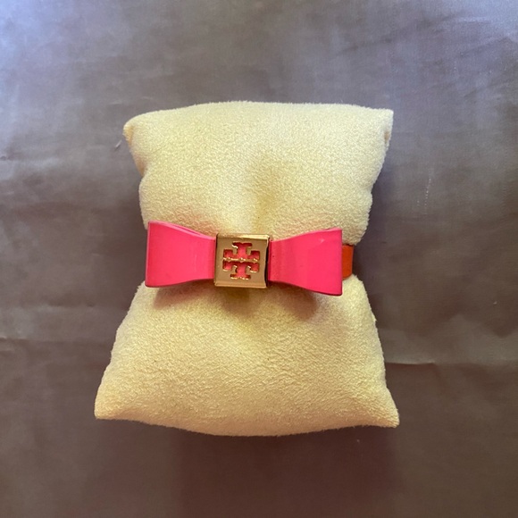 Tory Burch Bow Leather Bracelet, Neon Pink-Orange - Picture 3 of 8